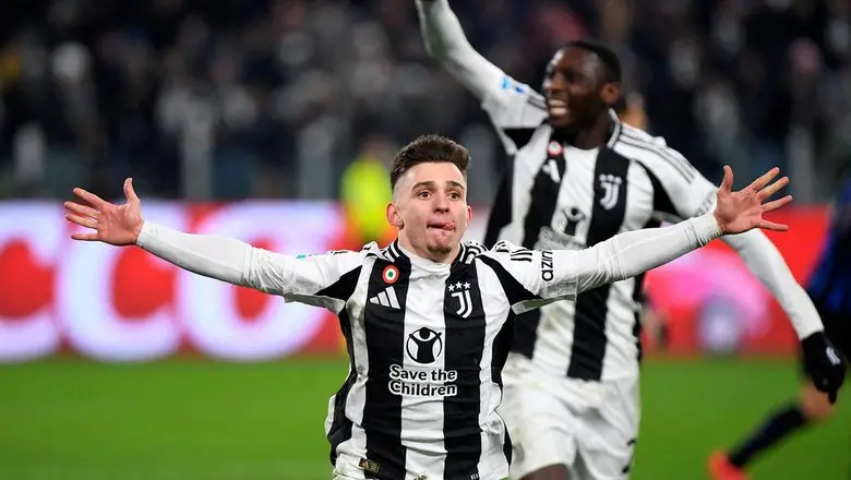 Los jugadores de la Juventus celebran un gol.